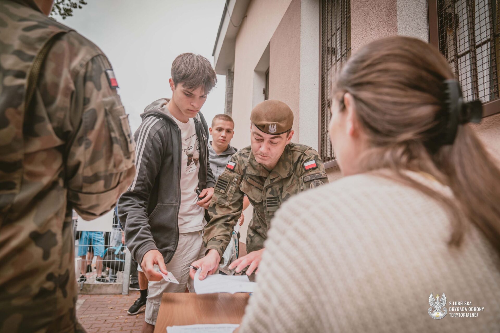 „Wakacje z WOT” – blisko 200 ochotników rozpoczęło szkolenie w 2 Lubelskiej Brygadzie OT