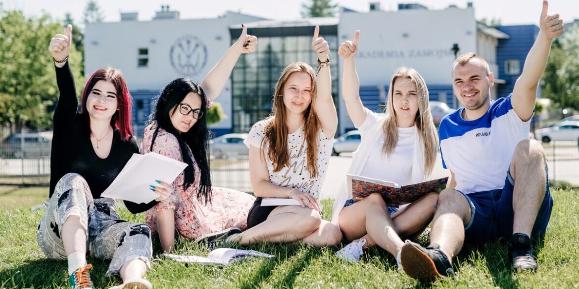 Studia w Akademii Zamojskiej? To się opłaca!