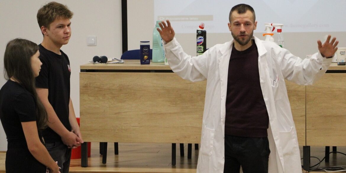 Chemia w ochronie zdrowia – zajęcia dla młodzieży