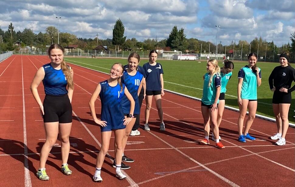 I miejsce dziewcząt z I LO im. ONZ w Licealiadzie