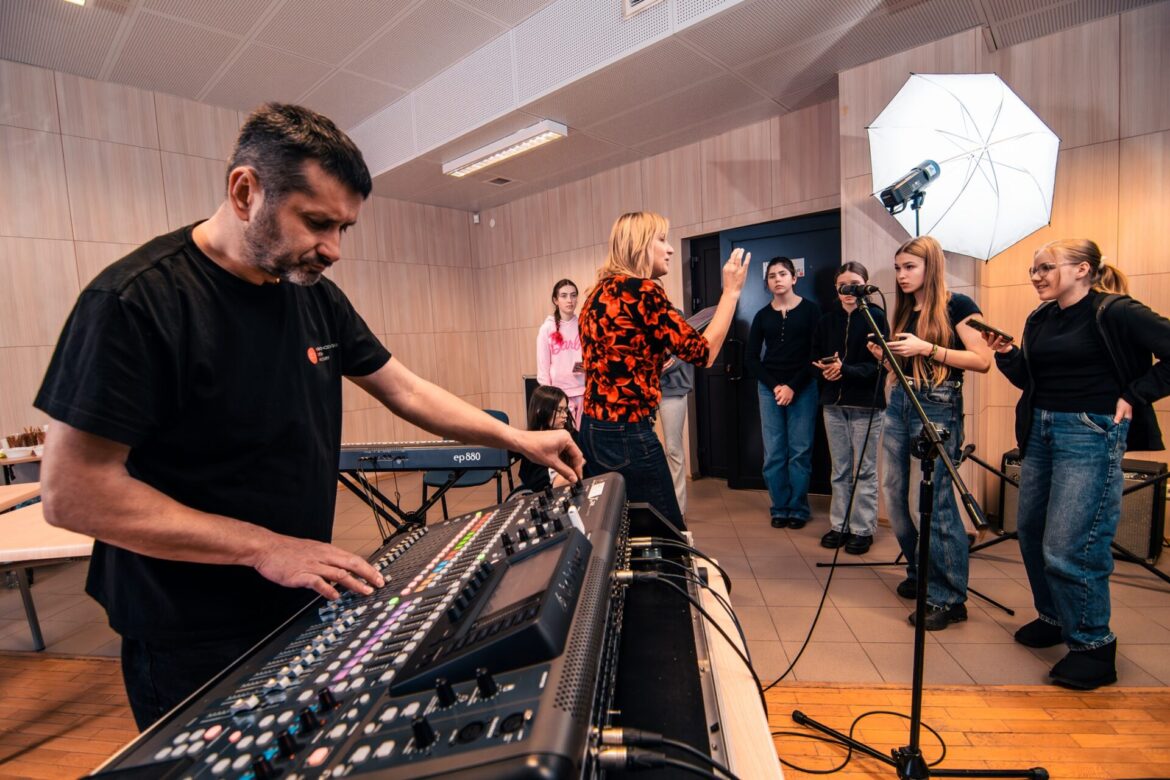 Warsztaty wokalno-songwriterskie „Kraszczady: Naturalny Bit” za nami!