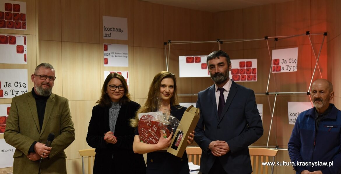 Aleksandra Dybowska i Amelia Knapik najpiękniej piszą o miłości!