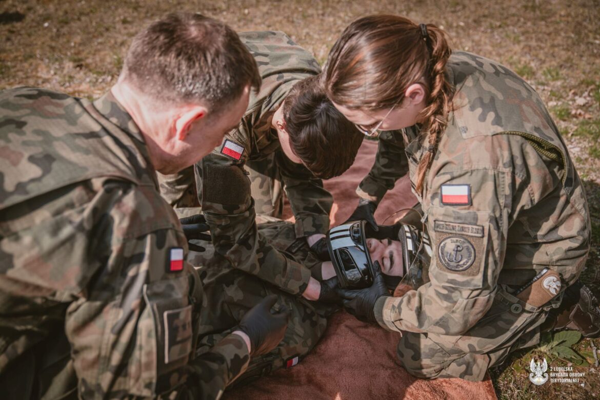 Zawsze gotowi, by ratować życie – żołnierze 2 LBOT na kursie KPP