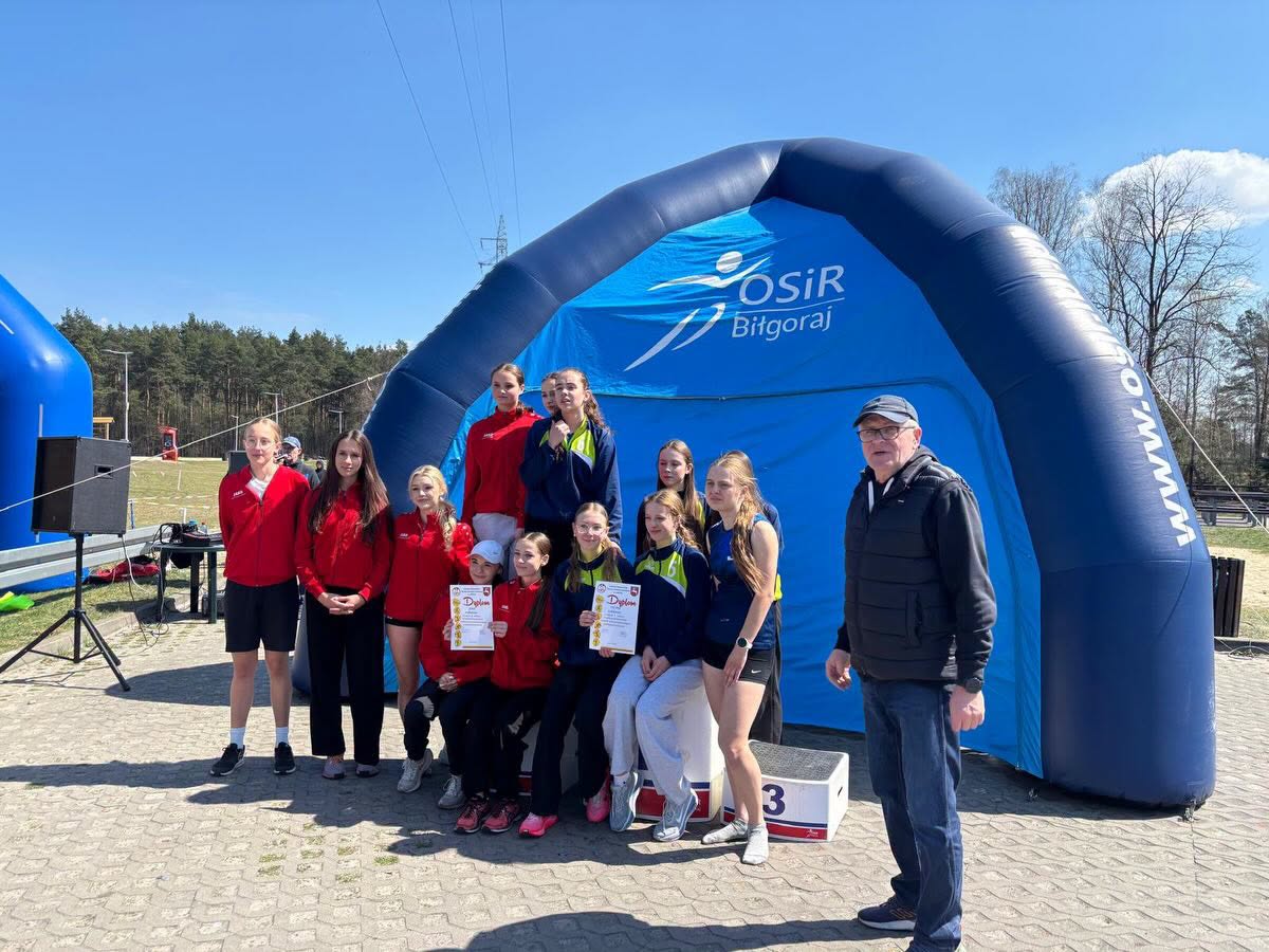 Awans dziewcząt z I LO im. ONZ do finału wojewódzkiego