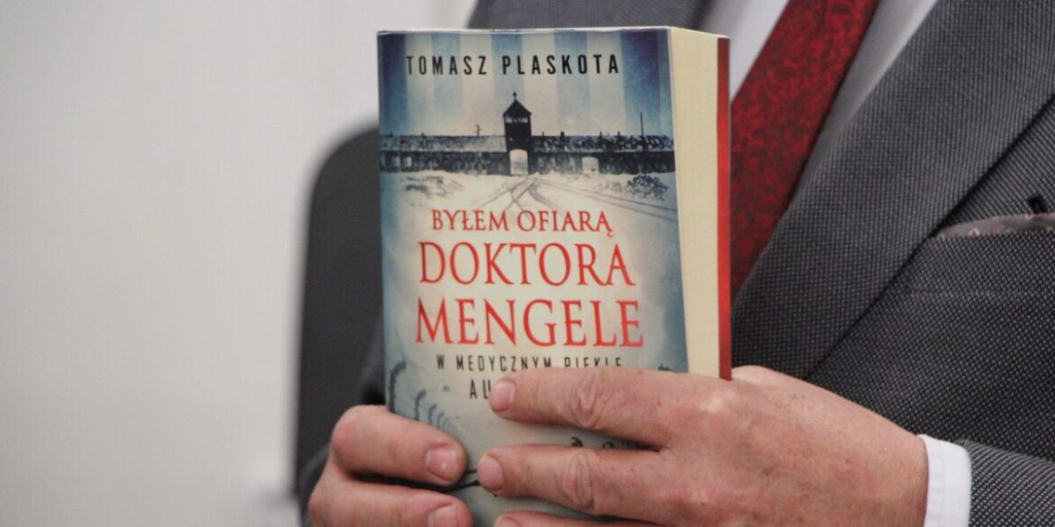 „Byłem ofiarą doktora Mengele” – spotkanie z Tomaszem Plaskotą