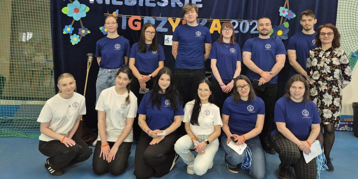 Studenci pedagogiki AZ na „Niebieskich Igrzyskach” z okazji Światowego Dnia Autyzmu