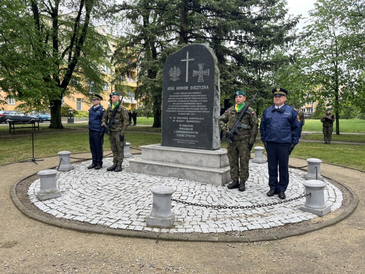 Obchody 81. rocznicy zakończenia II wojny światowej w Zamościu (ZDJĘCIA)