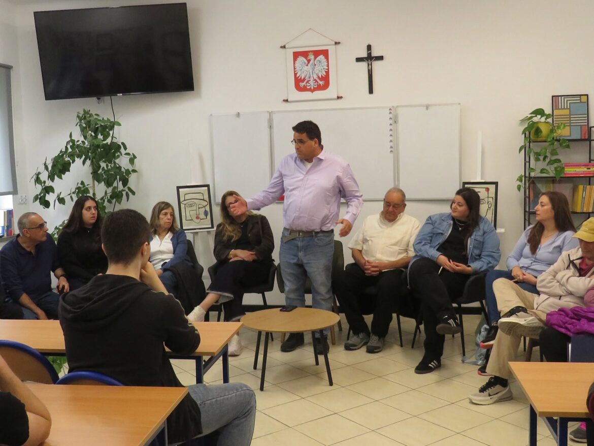 Dialog ponad granicami i pokoleniami