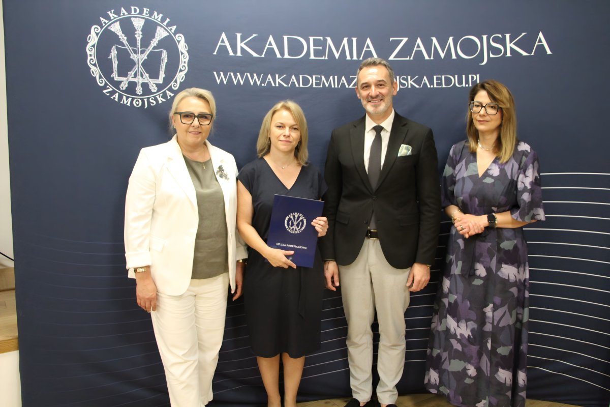 Pierwsi absolwenci studiów podyplomowych Zarządzanie w ochronie zdrowia!