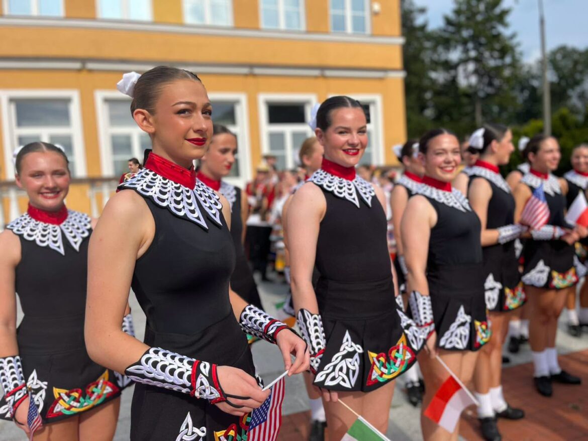 Wystartował 23. Międzynarodowy Festiwal Folklorystyczny EUROFOLK (ZDJĘCIA)