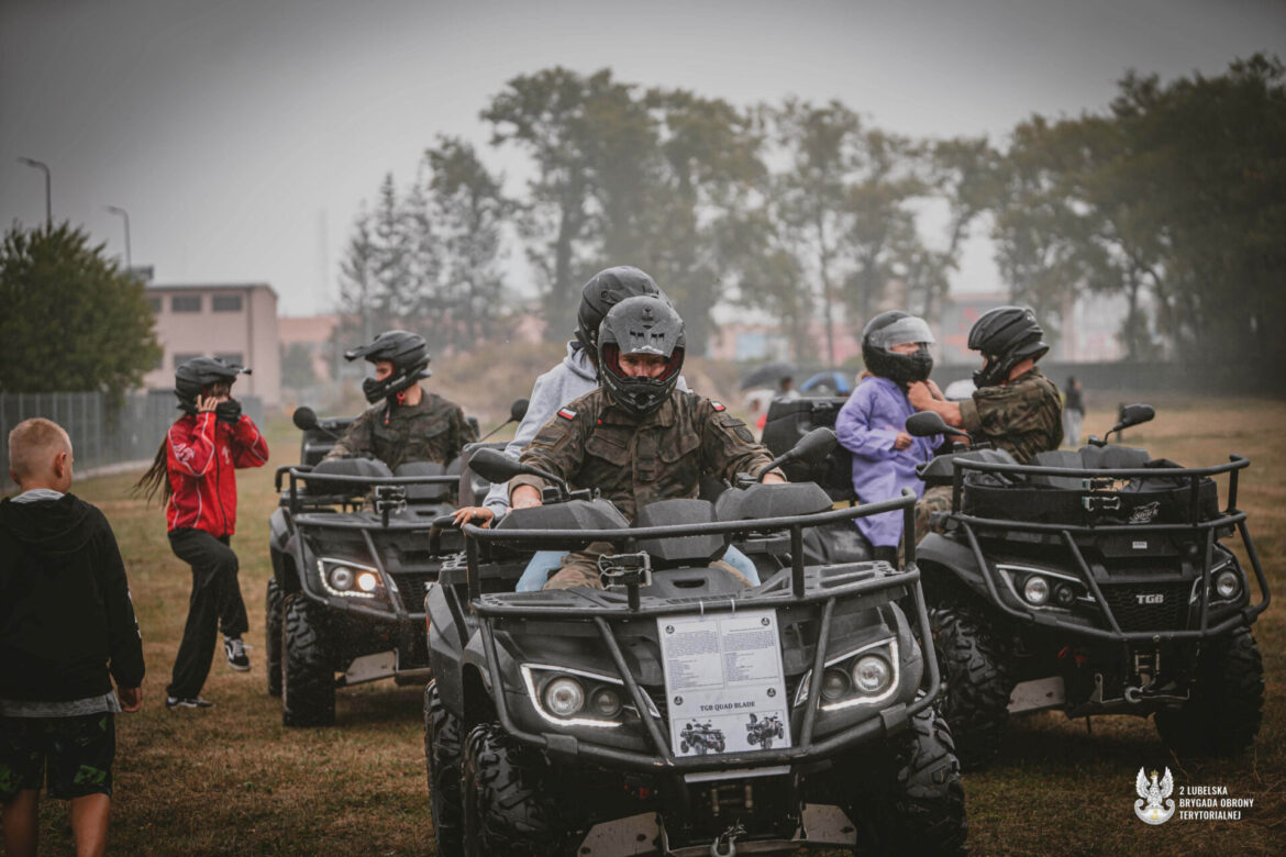 III Rodzinny Piknik 2 LBOT (ZDJĘCIA)