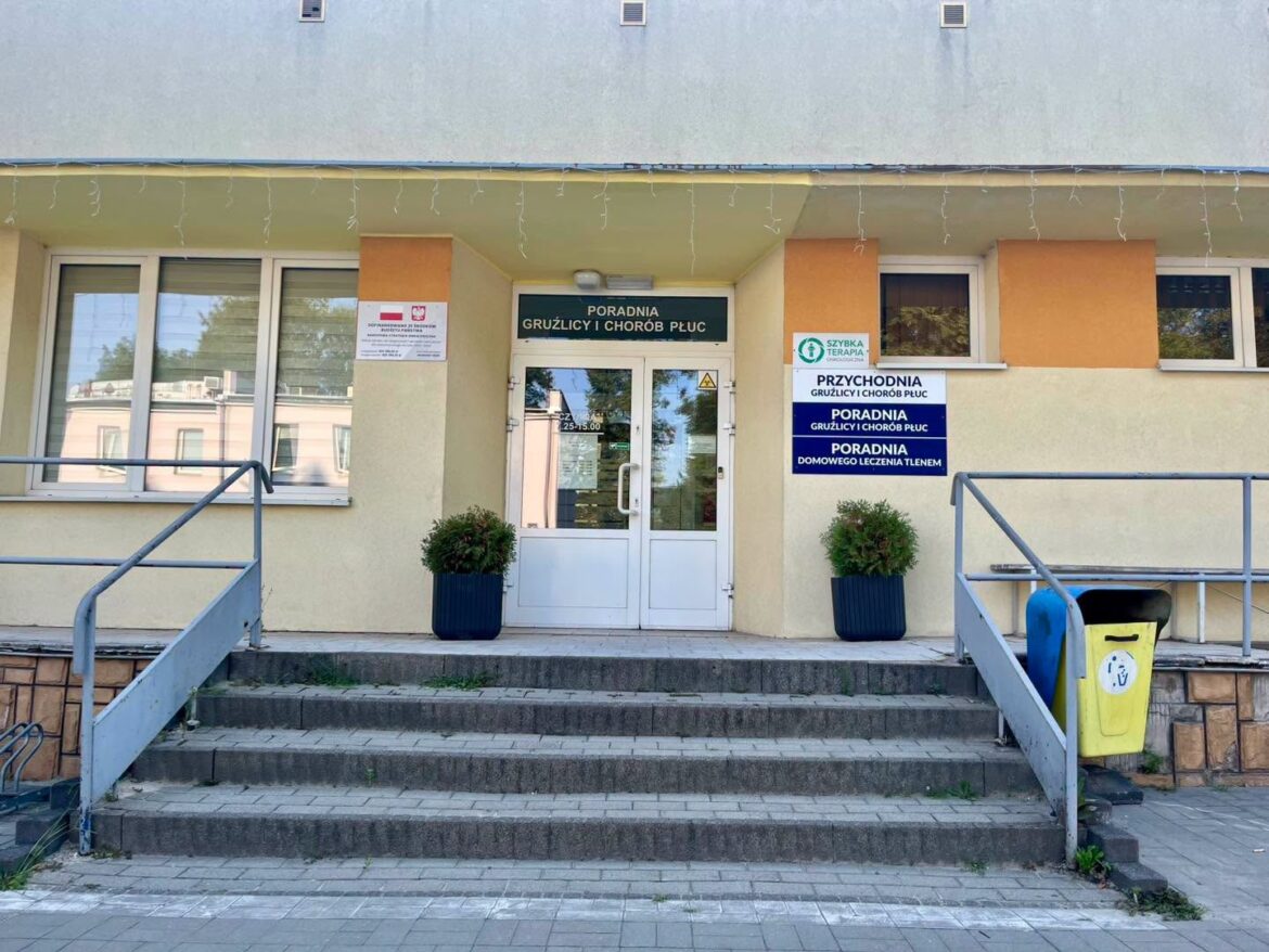 Pół miliona dla zamojskiego „starego” szpitala. Poradnie bardziej dostępne dla pacjentów