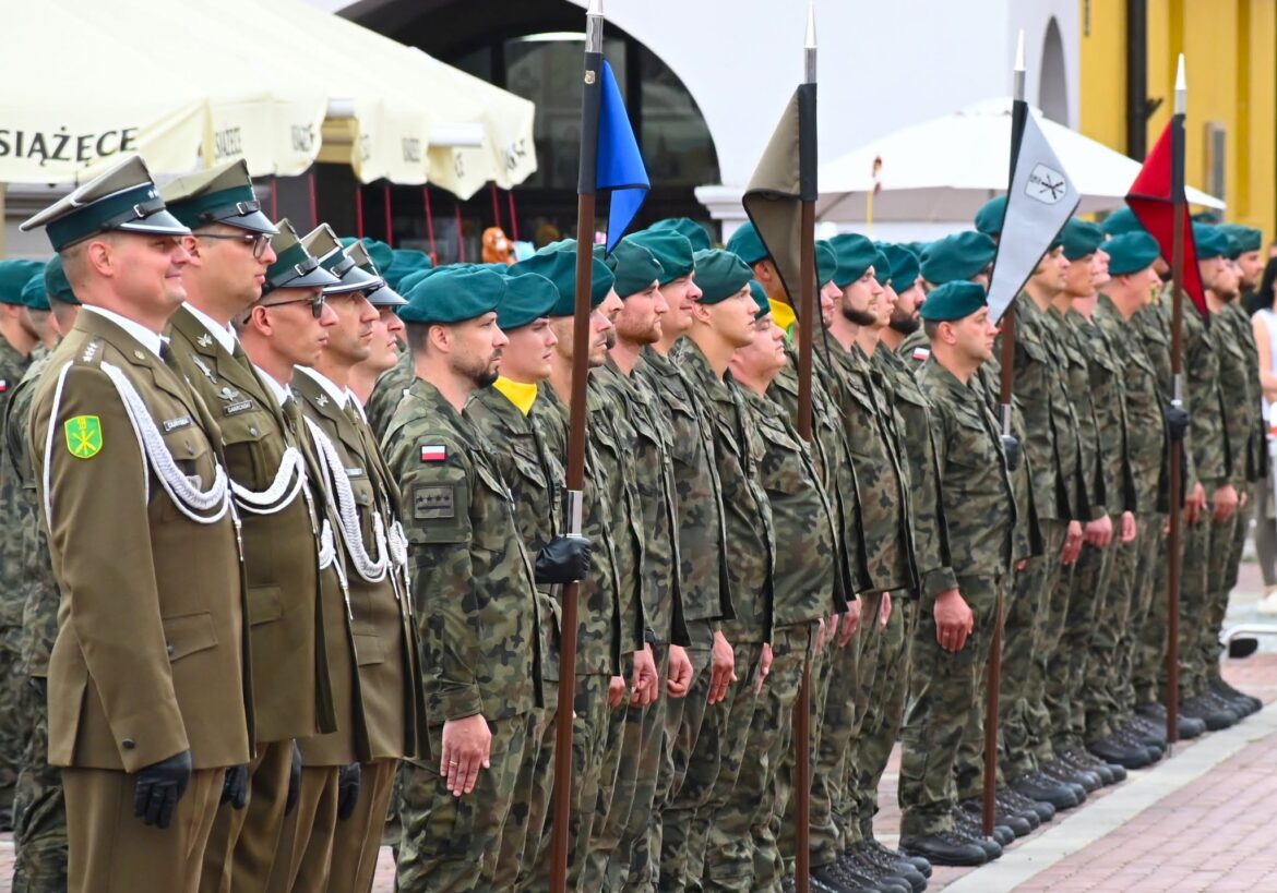 Święto 18. Zamojskiego Pułku Przeciwlotniczego im. gen. bryg. Feliksa Kamińskiego (ZDJĘCIA)