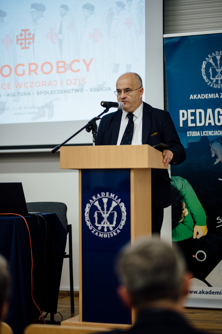 Dziedzictwo bożogrobców w Polsce – czy etos rycerski ma znaczenie dla współczesnego człowieka?