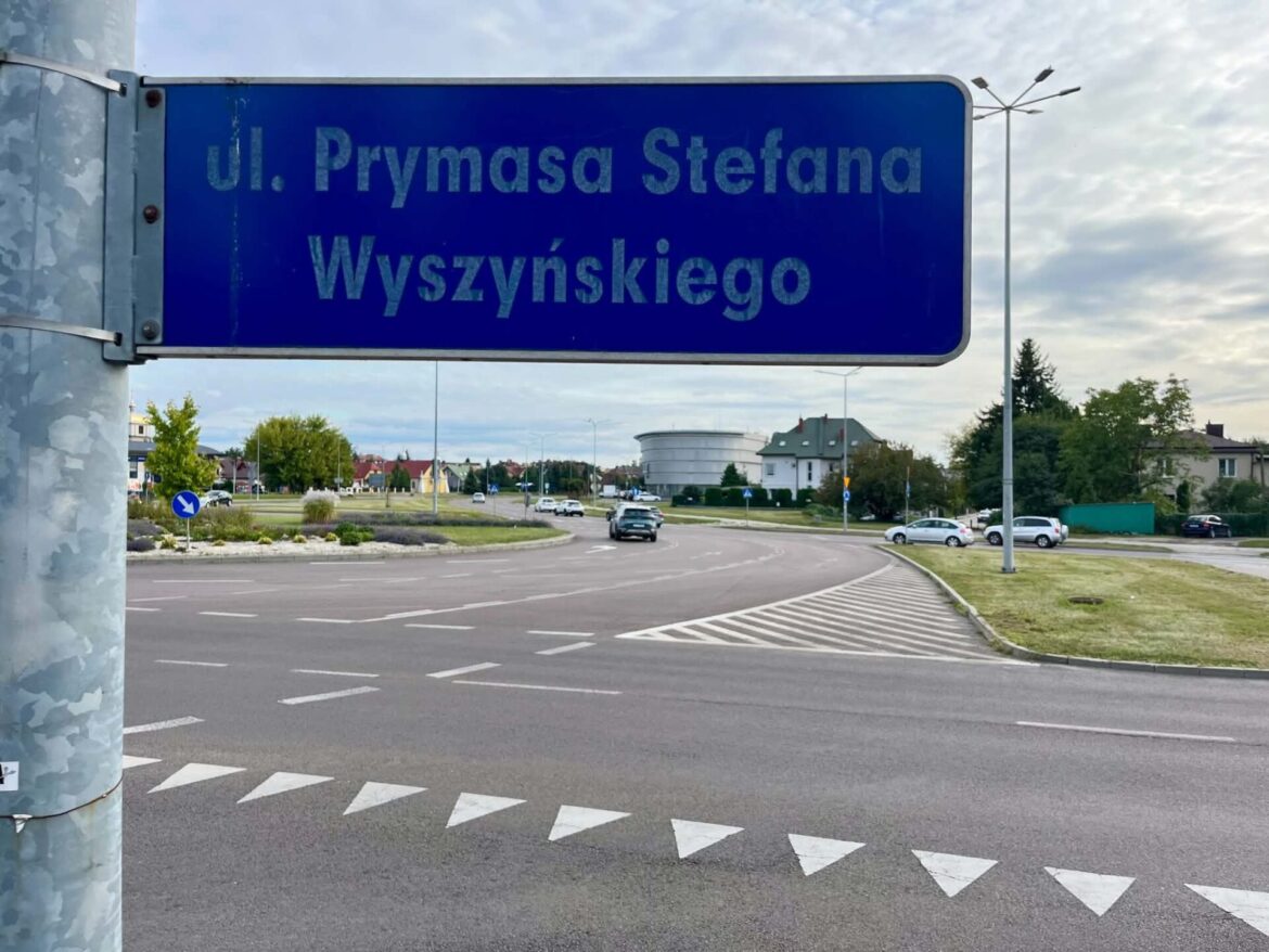 Ruchliwe rondo stanie się bezpieczniejsze i piękniejsze
