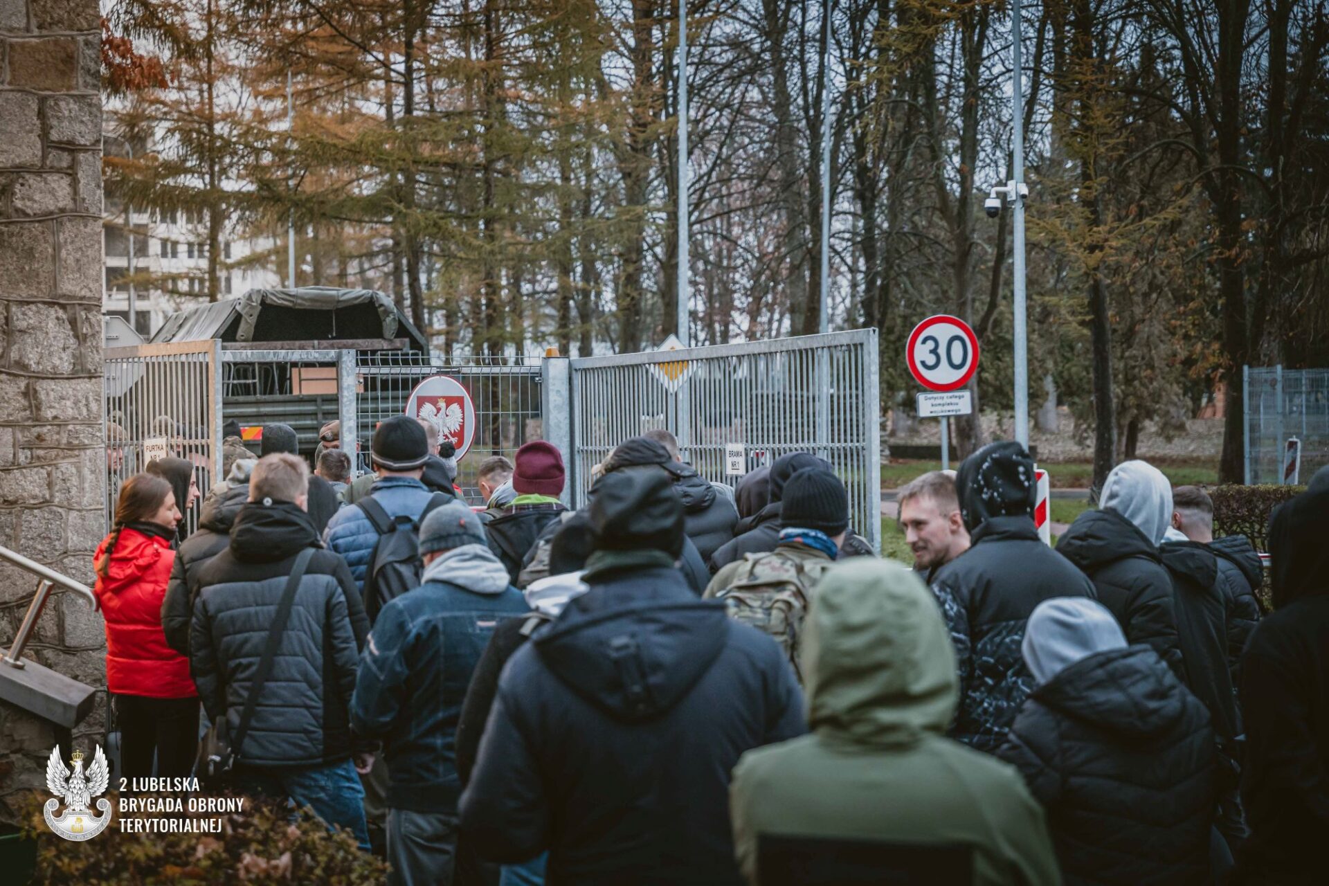 Ponad 7 200 zł na start i umiejętności na całe życie. 2 LBOT zaprasza na ostatnie szkolenia w tym roku